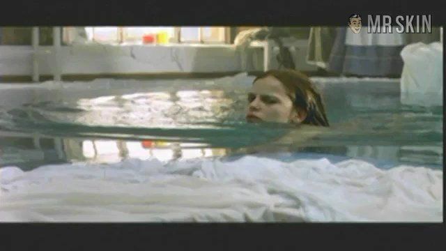 El Invierno De Las Anjanas Nude Scenes Naked Pics And Videos At Mr