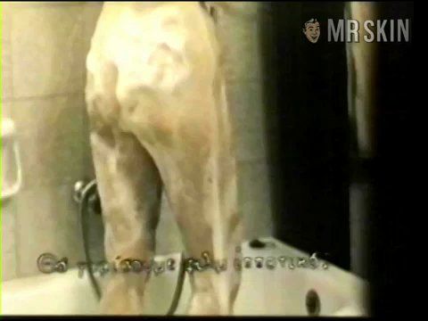 Una Moglie Due Amici Quattro Amanti Nude Scenes Pics Clips Ready To Watch Mr Skin