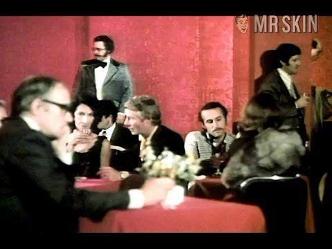 See Julia Plummer Nude Julia Plummer Naked Mr Skin