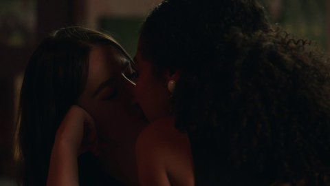 Nikohl Boosheri Nude Find Out At Mr Skin